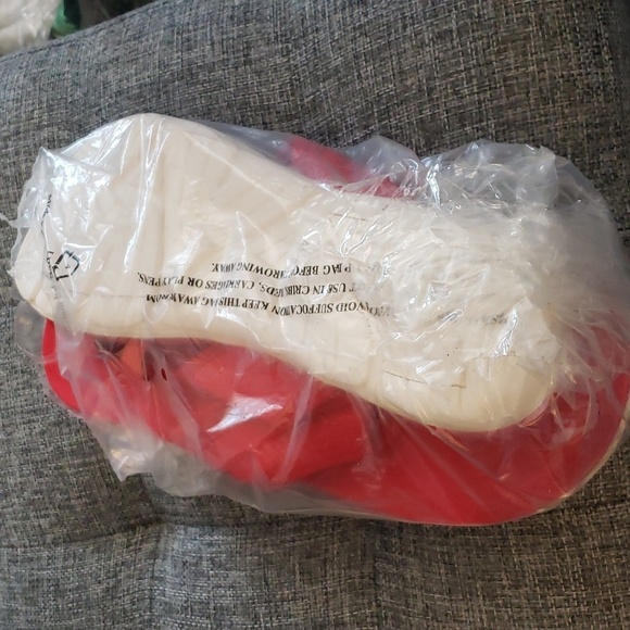 Easy Spirit Lola Flat Sandals in Red Size 9W - Picture 8 of 8